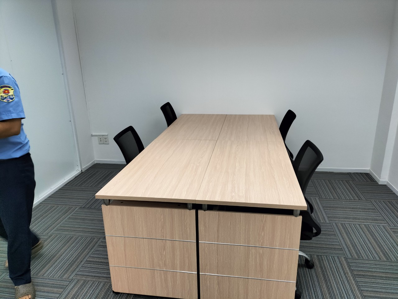 Bàn làm việc HR120SHL